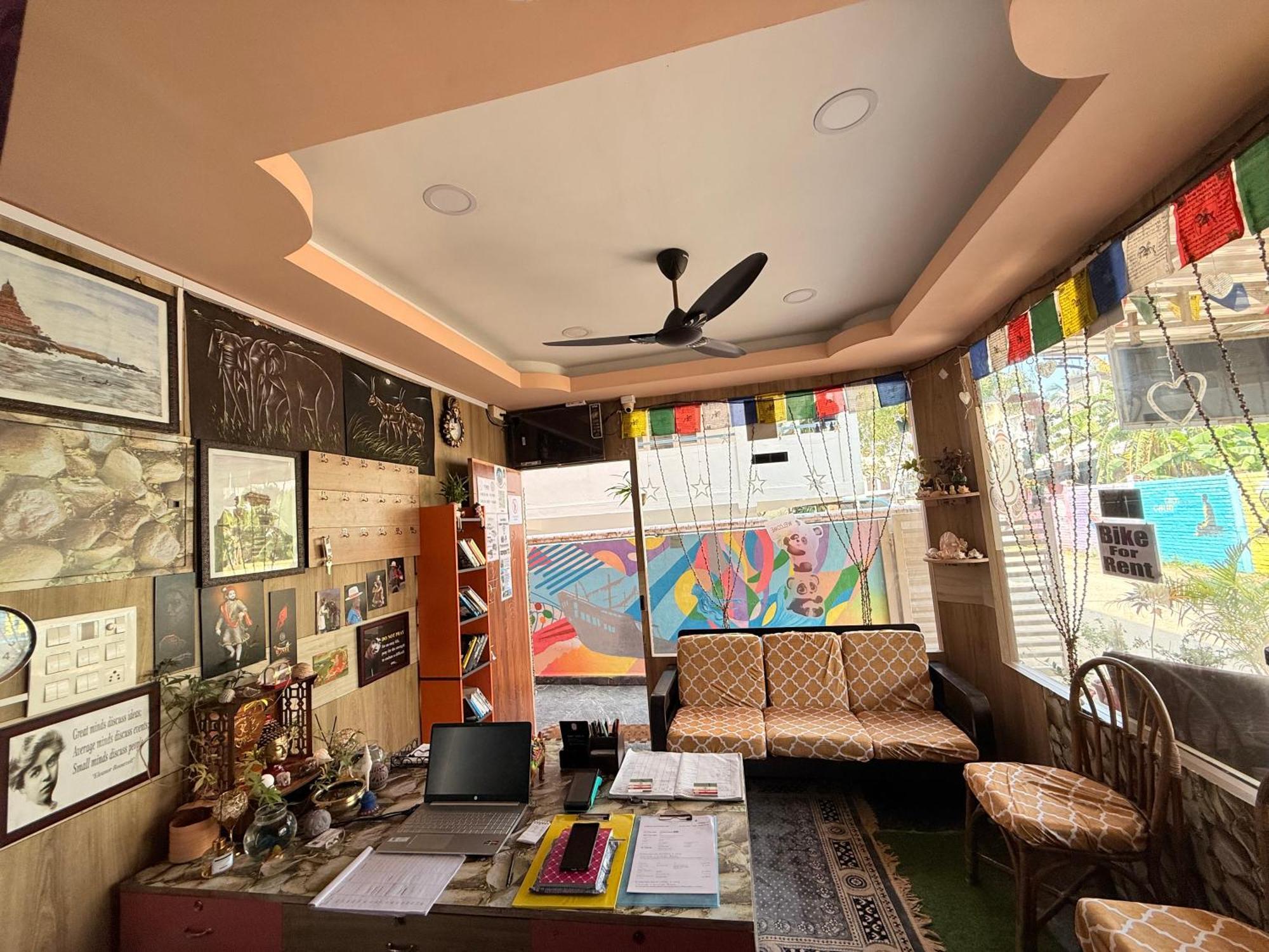 Sri Murugan Beach Paradise Hotel Mamallapuram Exterior foto